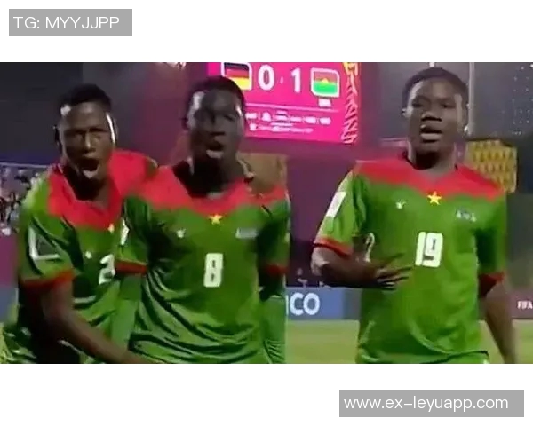 曼市双雄争抢15岁布基纳法索中场宗戈表现惊艳U17世界杯